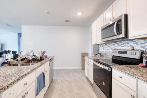 725 N Firwood Drive, Deltona FL - photo 10 of 55