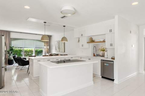 626 Riverside Drive, Ormond Beach FL - photo 23 of 96