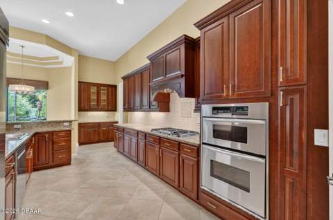 3753 Mayo Circle, Ormond Beach FL - photo 19 of 92