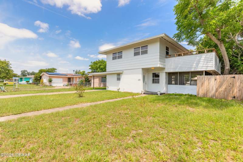 3 bedroom Single Family Residence at 1318 Killian Street, Ridgecrest, Daytona Beach — photo 2