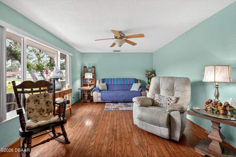 2 bedroom Single Family Residence at 201 Poinciana Avenue, Baywood, Port Orange — photo 3