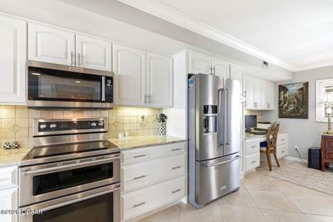 552 Marina Point Drive, Daytona Beach FL - photo 20 of 59