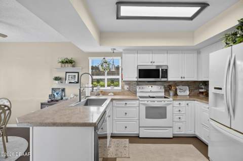 186 Westhampton Drive, Palm Coast FL - photo 23 of 60