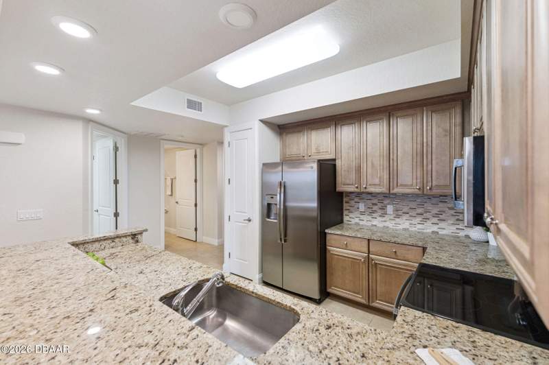 3 bedroom Condominium at 3 Riverwalk Drive #404, Riverwalk At Coronado - Building No 3, A Condo, New Smyrna Beach — photo 4