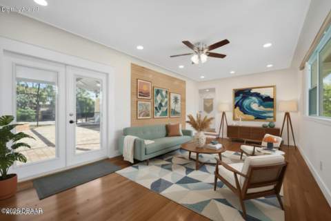 307 Manhattan Avenue, Daytona Beach FL - photo 24 of 60