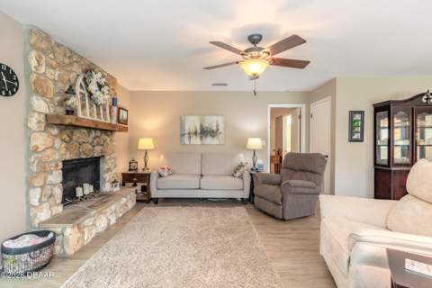 160 Magnolia Loop, Port Orange FL - photo 10 of 32
