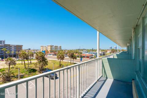 800 N Atlantic Avenue #411, Daytona Beach FL - photo 9 of 22
