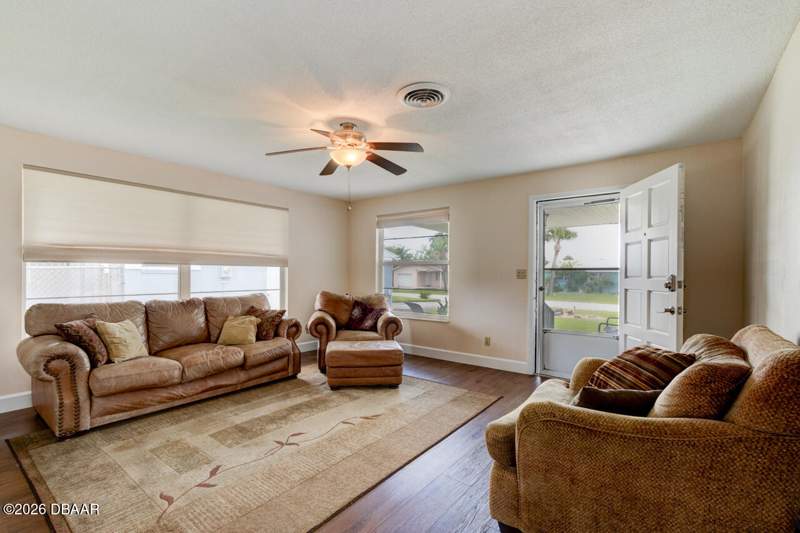 3 bedroom Single Family Residence at 481 Grandview Avenue, Rockefeller Heights, Ormond Beach — photo 4