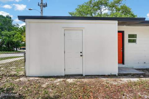 1237 Linda Lane, Daytona Beach FL - photo 23 of 30