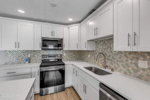 3655 Dame Street, Port Orange FL - photo 17 of 42