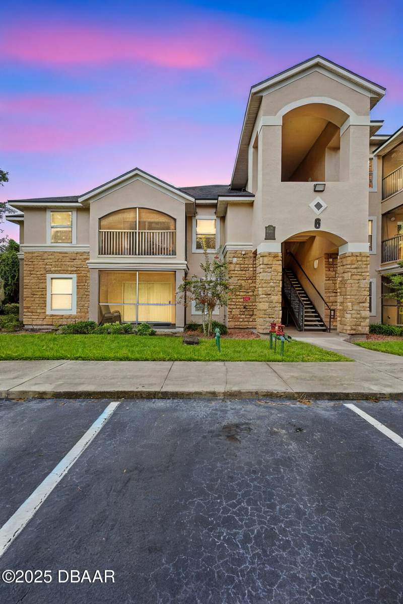 3 bedroom Condominium at 940 Village Trail #6-201, Villaggio On The Lakes Condo, Port Orange — photo 4