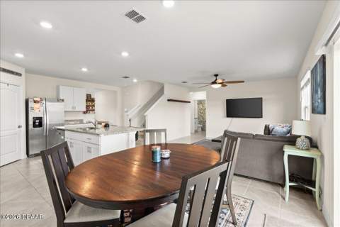 1317 Middle Lake Drive, Ormond Beach FL - photo 9 of 47
