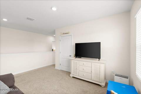 1317 Middle Lake Drive, Ormond Beach FL - photo 16 of 47