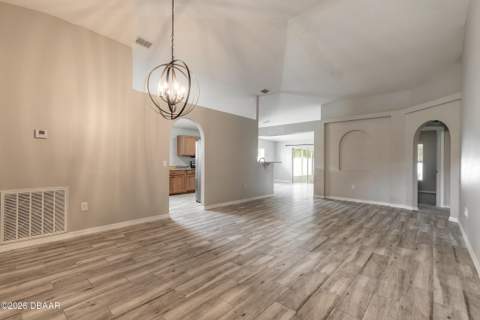 3873 Sunset Cove Drive, Port Orange FL - photo 6 of 47