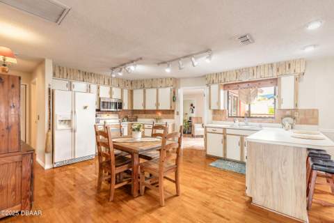 55 Plaza Drive, Ormond Beach FL - photo 15 of 52