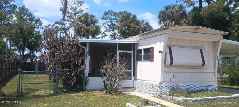 2 bedroom Manufactured Home at 5321 Christiancy Avenue, Allandale, Port Orange — photo 2