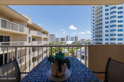 3 Oceans West Boulevard #7C1, Daytona Beach Shores FL - photo 10 of 43