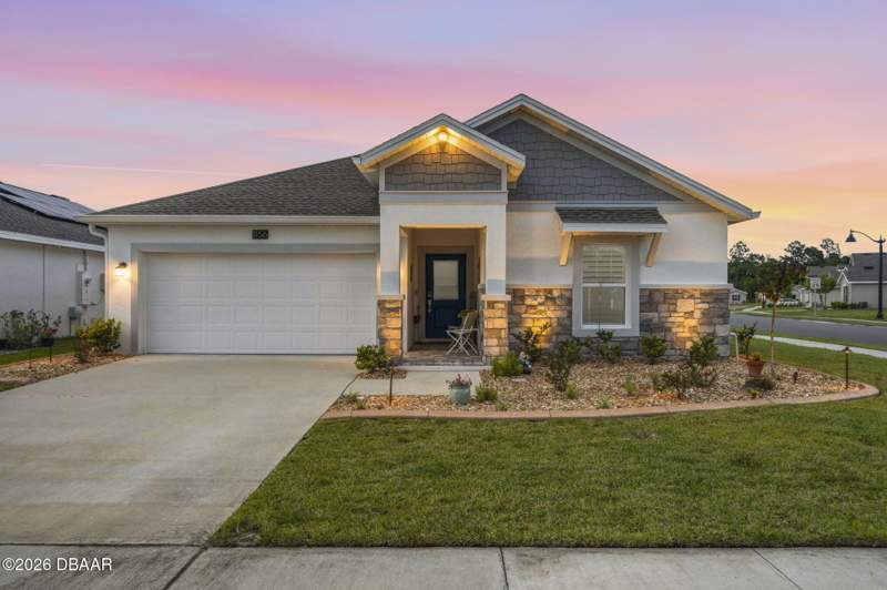 3 bedroom Single Family Residence at 1156 Sand Trap Court, Daytona Beach, Daytona Beach — photo 2