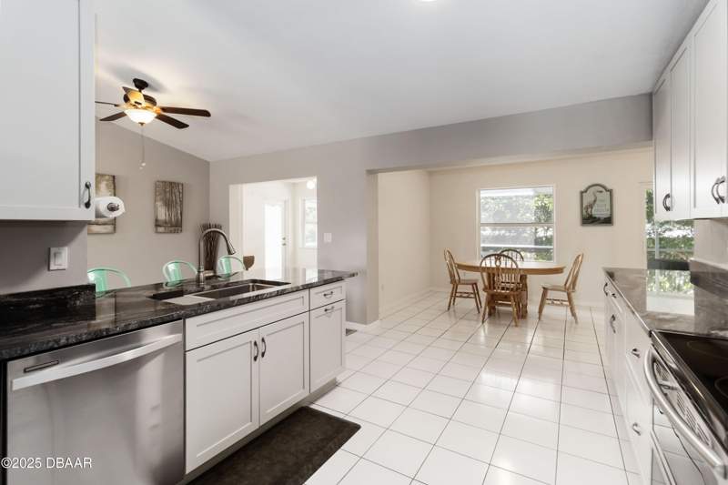 3 bedroom Single Family Residence at 5 Bird Of Paradise Place, Palm Coast, Palm Coast — photo 4