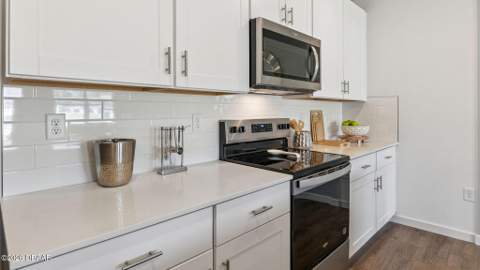 2531 Kinsale Lane, Ormond Beach FL - photo 9 of 20