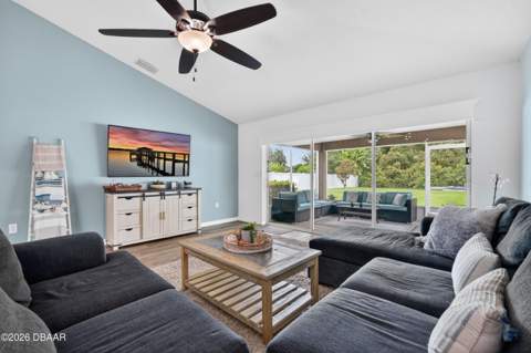 6805 Vintage Lane, Port Orange FL - photo 9 of 30