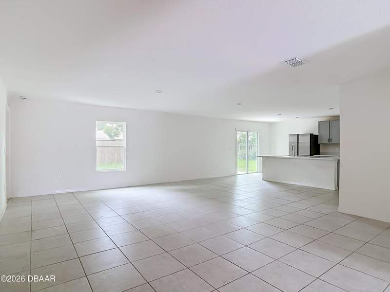 4 bedroom Single Family Residence at 1123 Viking Drive, Viking, Port Orange — photo 3