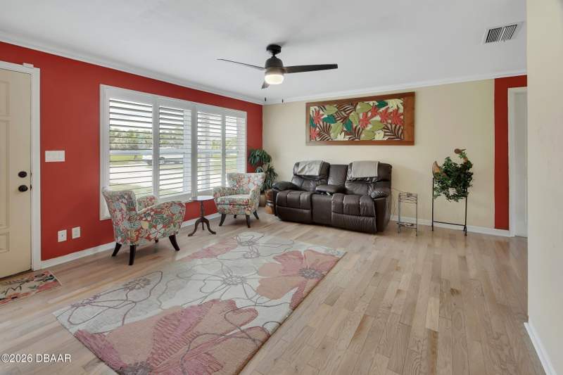 3 bedroom Single Family Residence at 1610 Juno Trail, Astor, Astor — photo 4