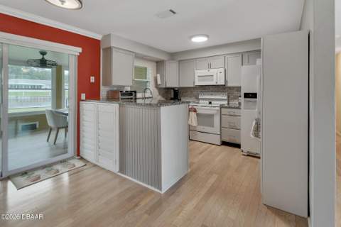 1610 Juno Trail, Astor FL - photo 7 of 53