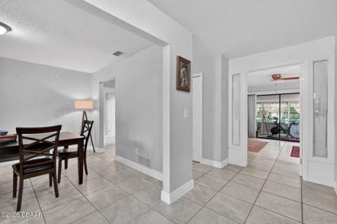11 Rio Pinar Trail, Ormond Beach FL - photo 6 of 37