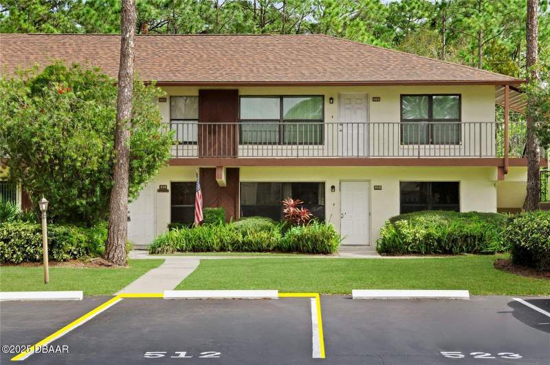1 bedroom Condominium at 108 Lacosta Lane #512, Indigo Woods Condo, Daytona Beach — photo 2