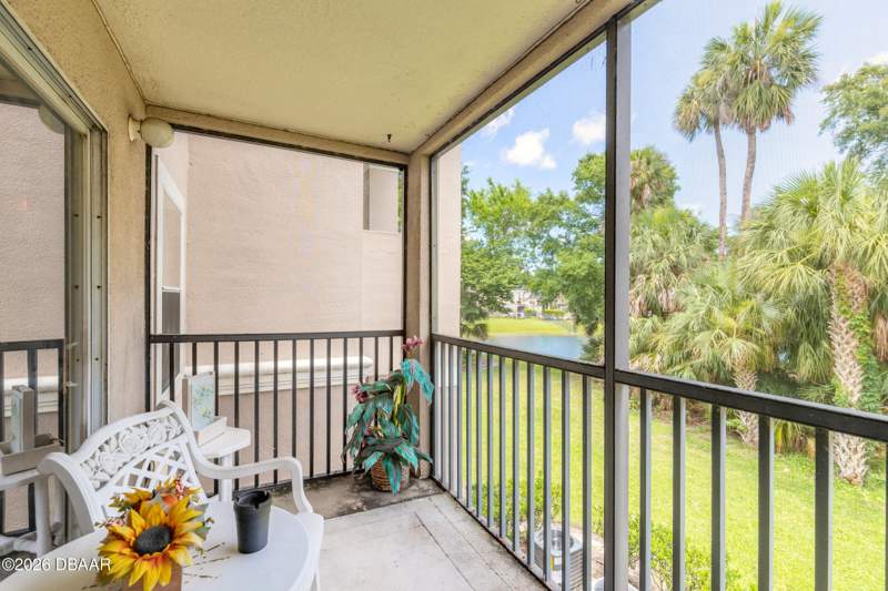 2 bedroom Condominium at 940 Village Trail #2-208, Villaggio On The Lakes Condo, Port Orange — photo 4