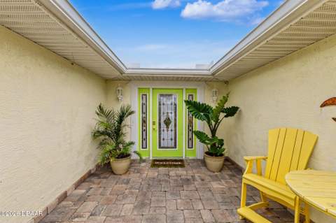 149 Coral Circle, South Daytona FL - photo 7 of 55