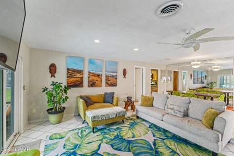 149 Coral Circle, South Daytona FL - photo 15 of 55