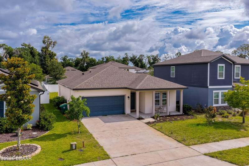3 bedroom Single Family Residence at 1514 Playwright Drive, DeLand, DeLand — photo 2