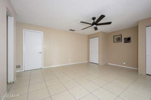 110 Cambridge Drive, Port Orange FL - photo 14 of 27