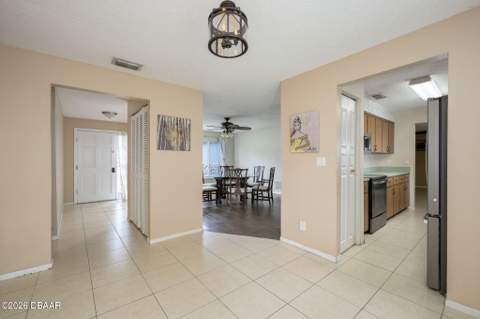 110 Cambridge Drive, Port Orange FL - photo 16 of 27