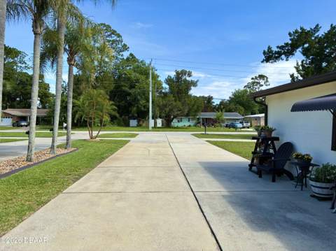 622 Ridge Boulevard, South Daytona FL - photo 6 of 62