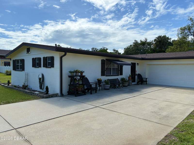 3 bedroom Single Family Residence at 622 Ridge Boulevard, Ganymede, South Daytona — photo 4
