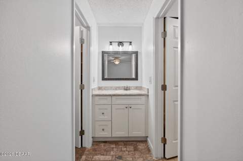 7 Lakeview Circle, Ormond Beach FL - photo 14 of 34