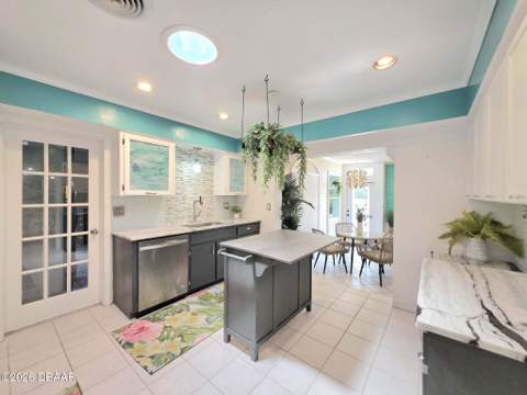 2405 John Anderson Drive, Ormond Beach FL - photo 18 of 62
