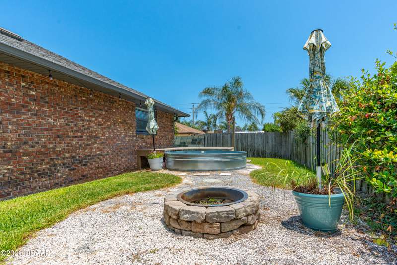 3 bedroom Single Family Residence at 4 Carmel Terrace, Oak Forest, Ormond Beach — photo 5