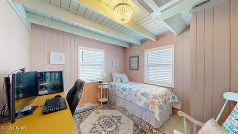 119 N Palmetto Avenue, Flagler Beach FL - photo 9 of 36