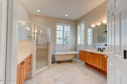 3767 Carrick Drive, Ormond Beach FL - photo 16 of 50
