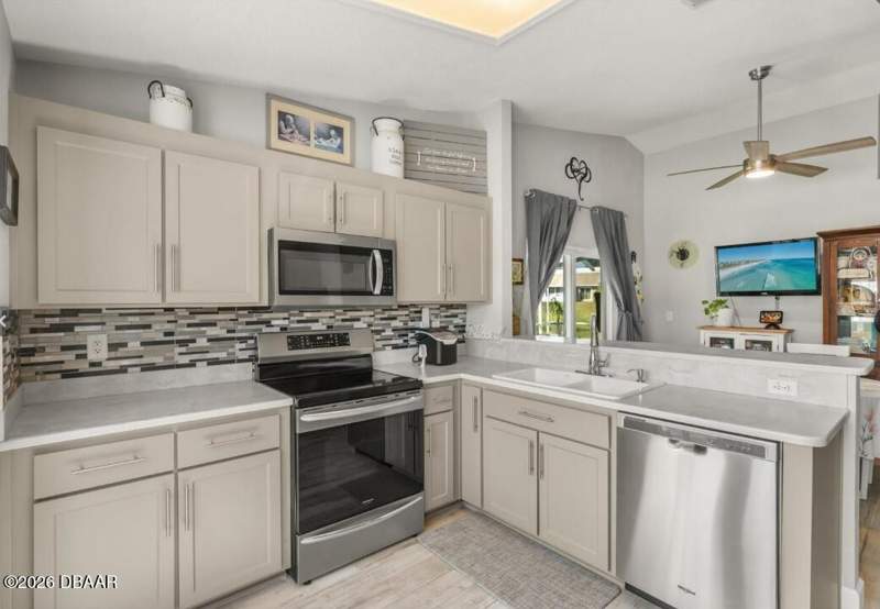 3 bedroom Single Family Residence at 988 Deer Springs Road, Potato Patch, Port Orange — photo 4