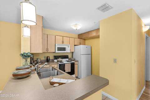 940 Village Trail #6-111, Port Orange FL - photo 15 of 49