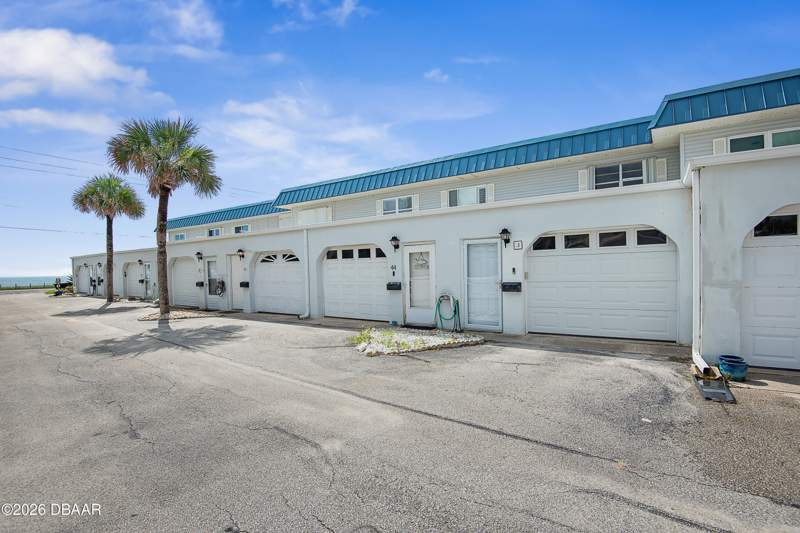 2 bedroom Condominium at 2750 Ocean Shore Boulevard #43, Villa Sereno, Ormond Beach — photo 2