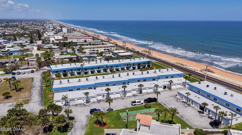2 bedroom Condominium at 2750 Ocean Shore Boulevard #43, Villa Sereno, Ormond Beach — photo 5