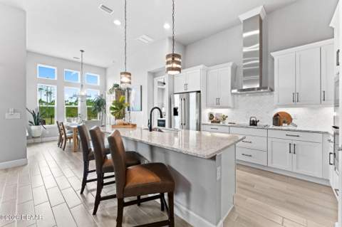 257 Mosaic Boulevard, Daytona Beach FL - photo 9 of 37