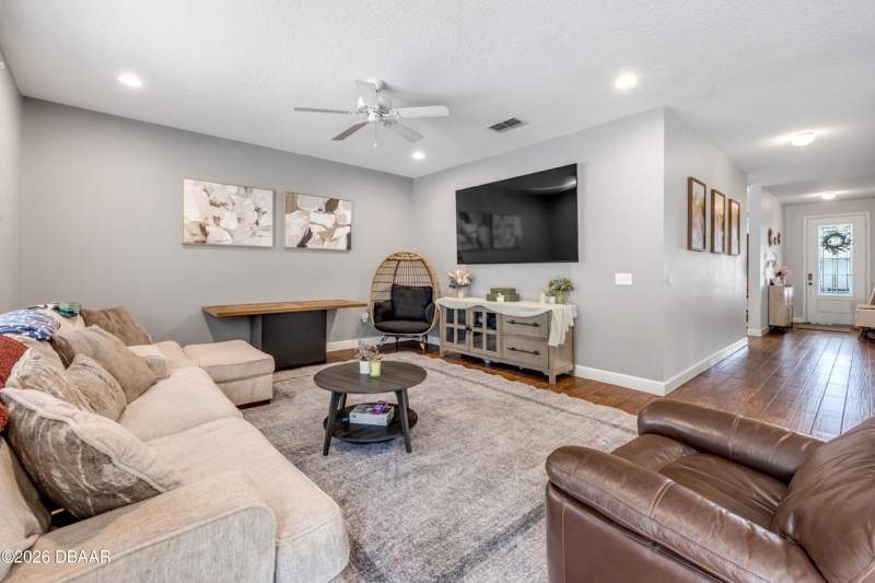 3 bedroom Single Family Residence at 54 Levee Lane, Hunters Ridge, Ormond Beach — photo 4
