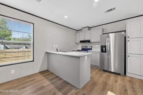 1606 Avenue C, Ormond Beach FL - photo 13 of 30